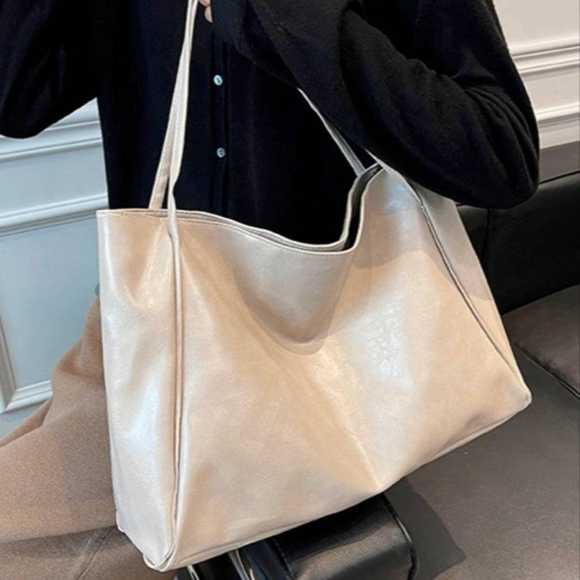The Diana - Women’s Tote Bag - Isla & Oliver