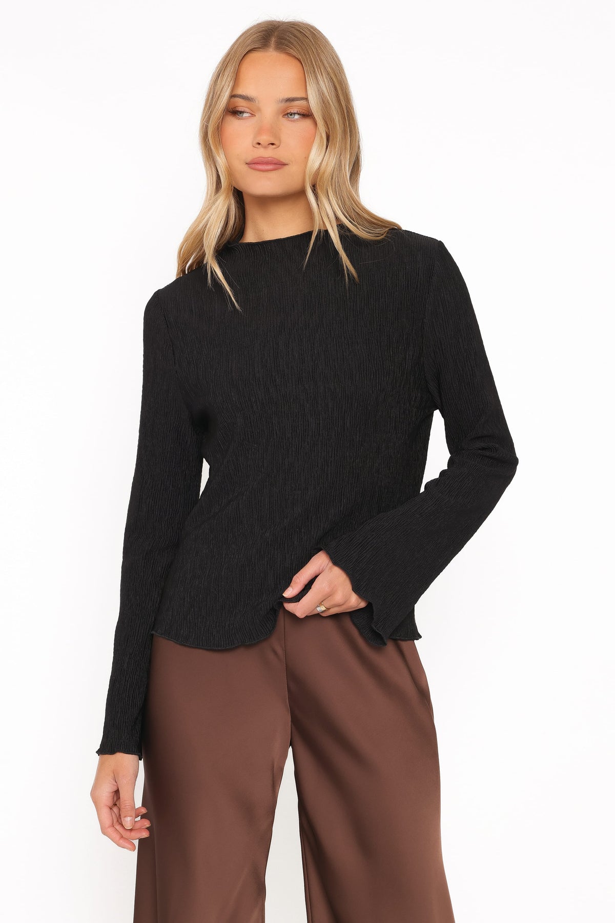 TOPS Penny Plisse Top - Black