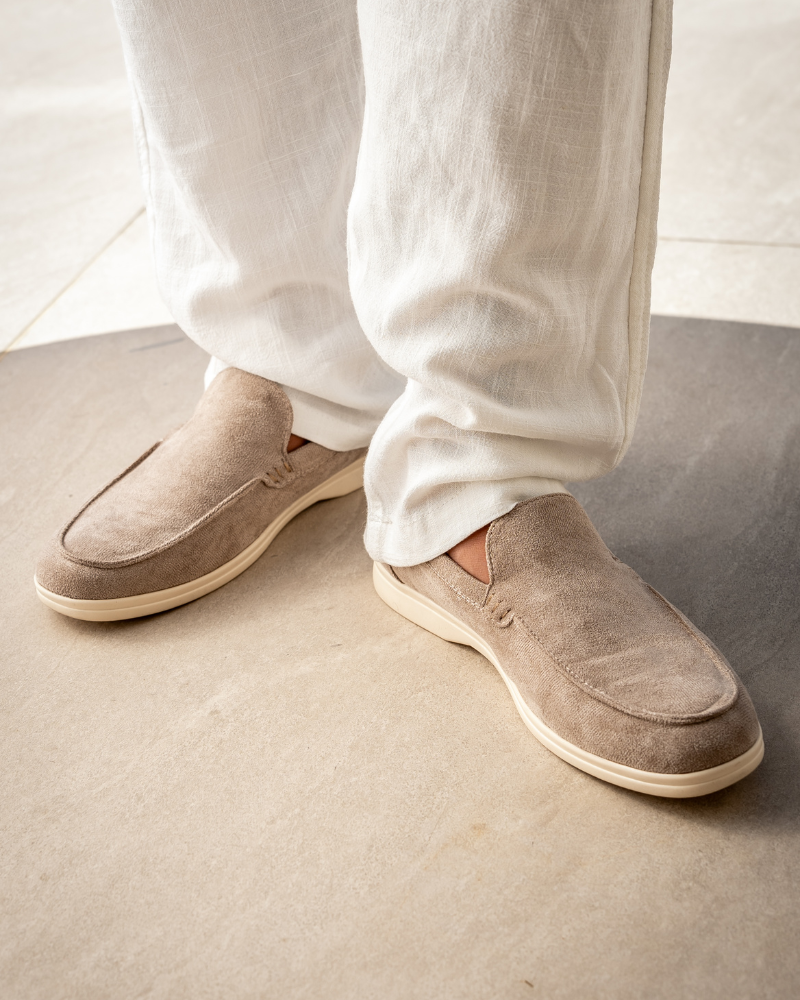 Oliver - Suede Loafers