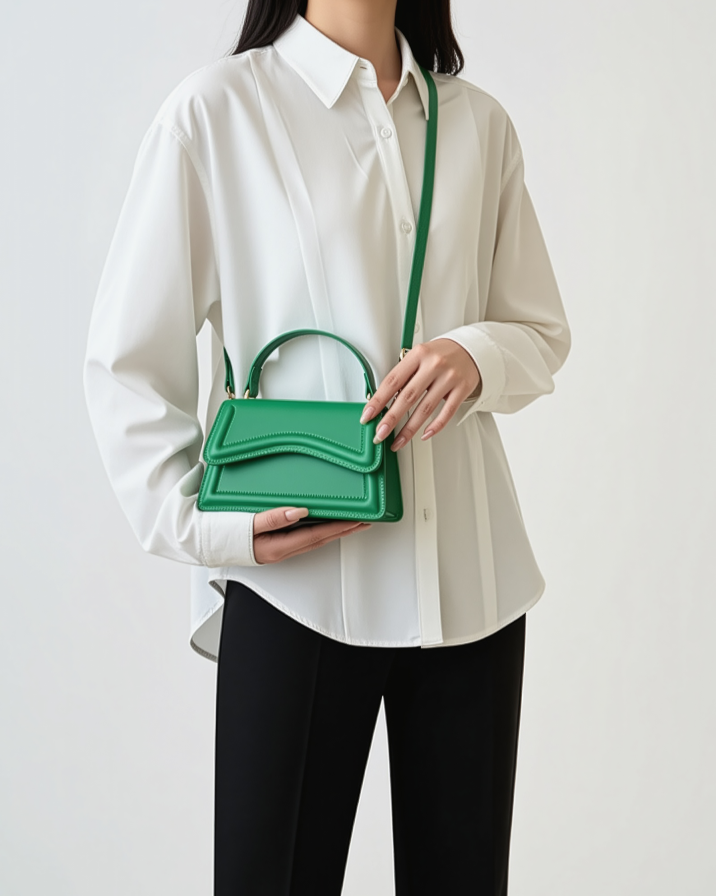 The Queen Handbag