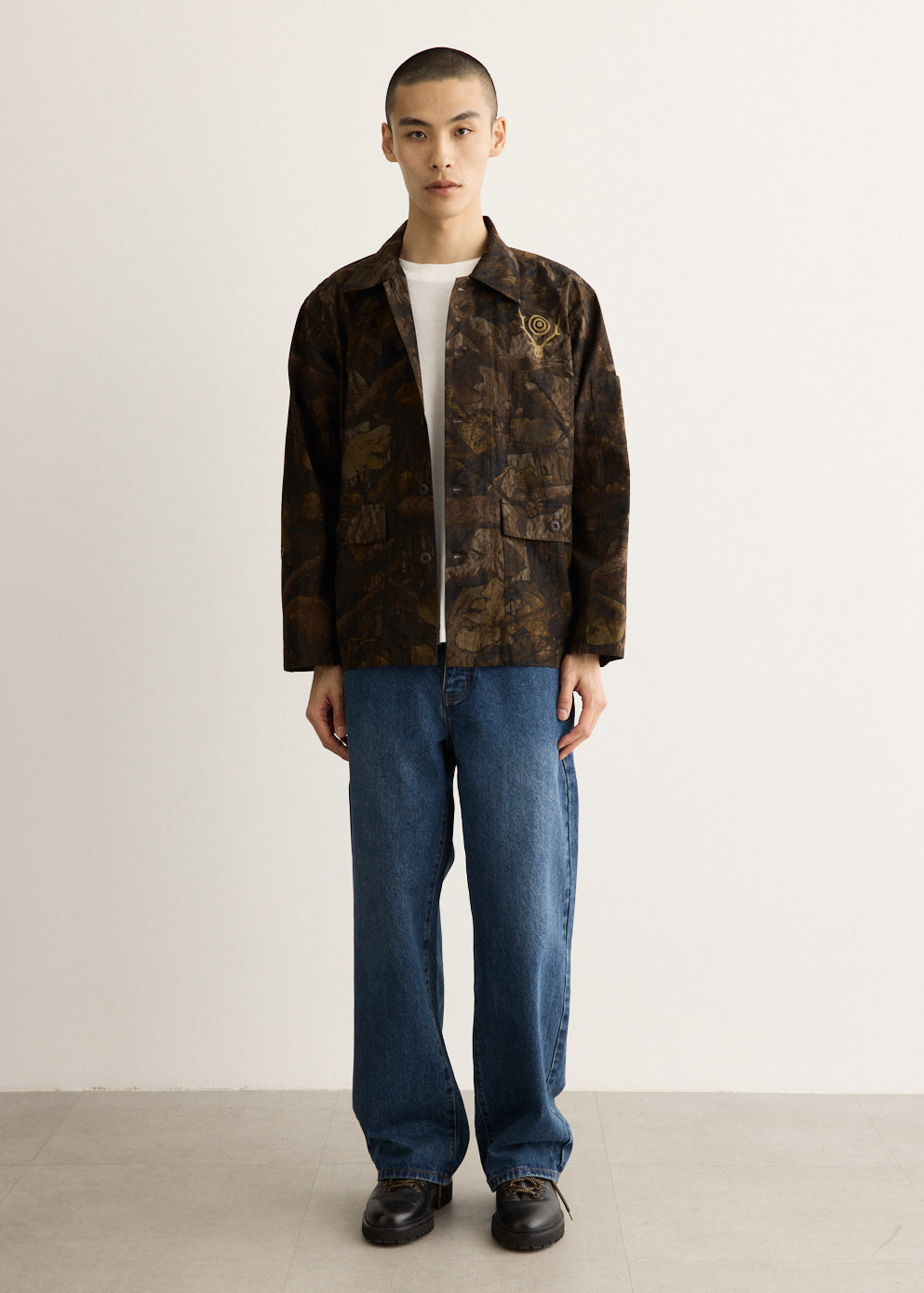 Camouflage Button-Down Jacket with Relaxed Fit and Chest Pocket