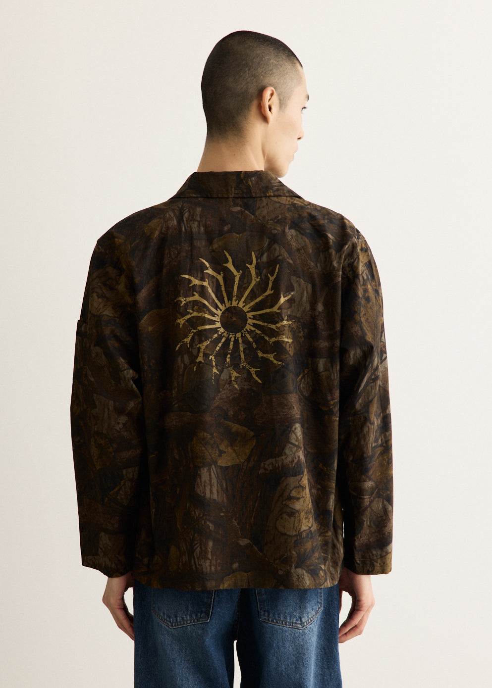 Camouflage Button-Down Jacket with Relaxed Fit and Chest Pocket